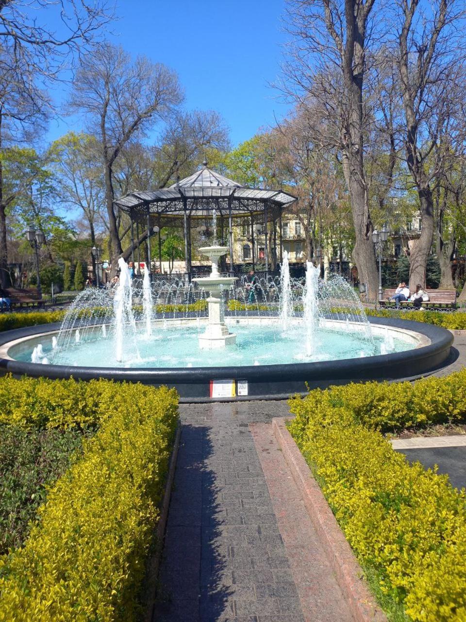 "Ваша Квартира" - У Самого Дерибаса! "Ваша Квартира" Біля Самого Дерибаса! Odesa Exterior foto